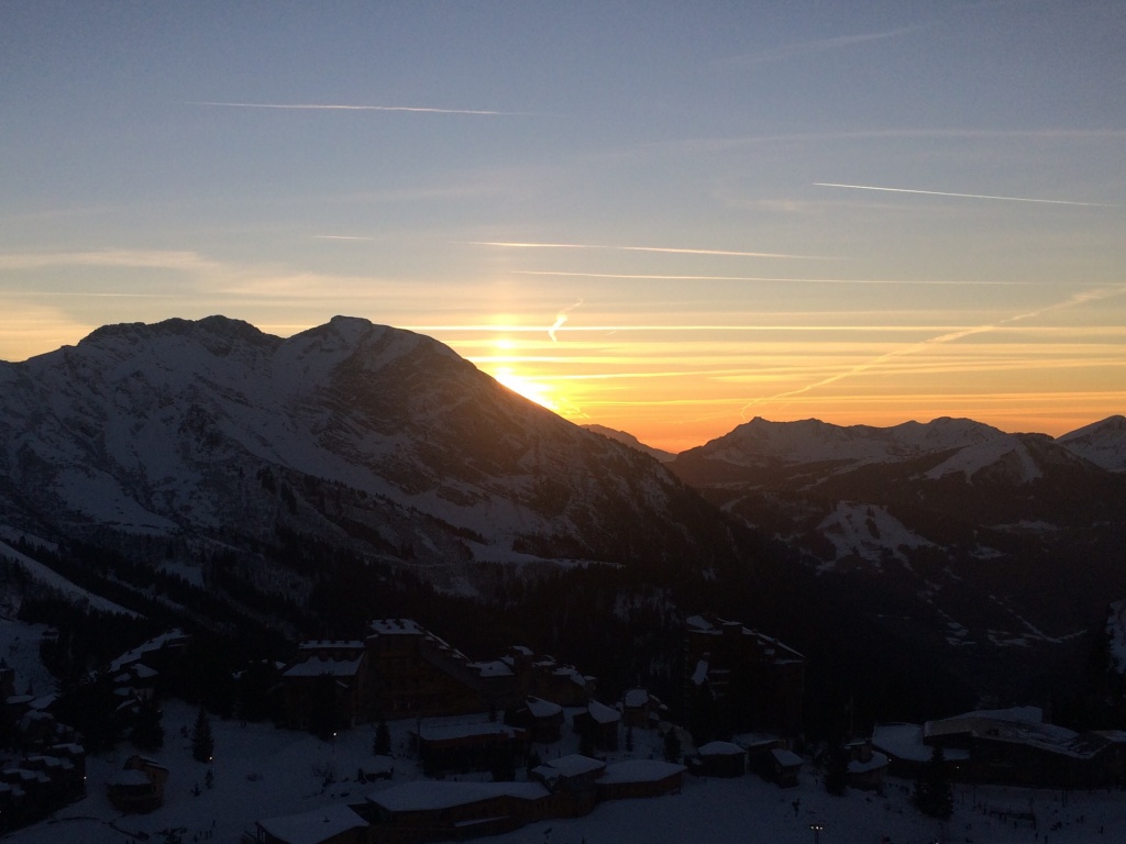 Sonnenuntergang in den französischen Alpen